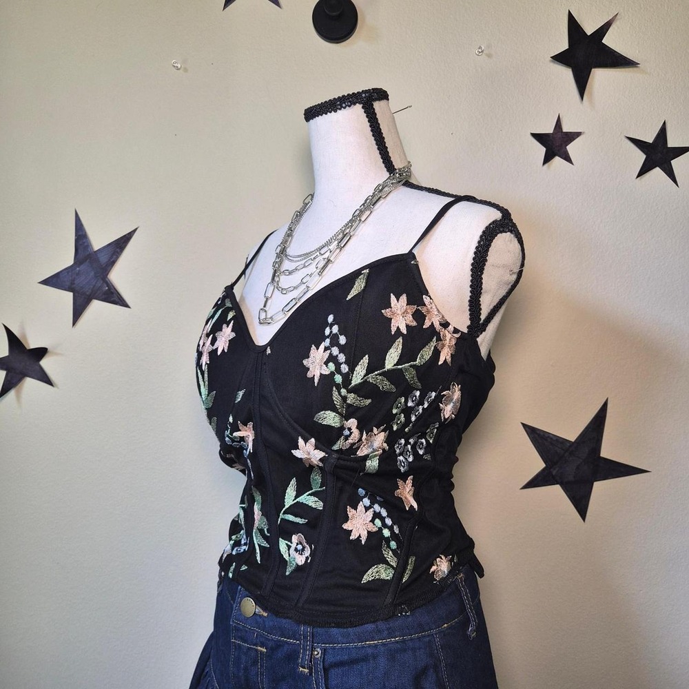 Windsor Embroidered Corset Top Womens Medium Whimsigoth Fairy Cottage Coquette - Picture 2 of 5
